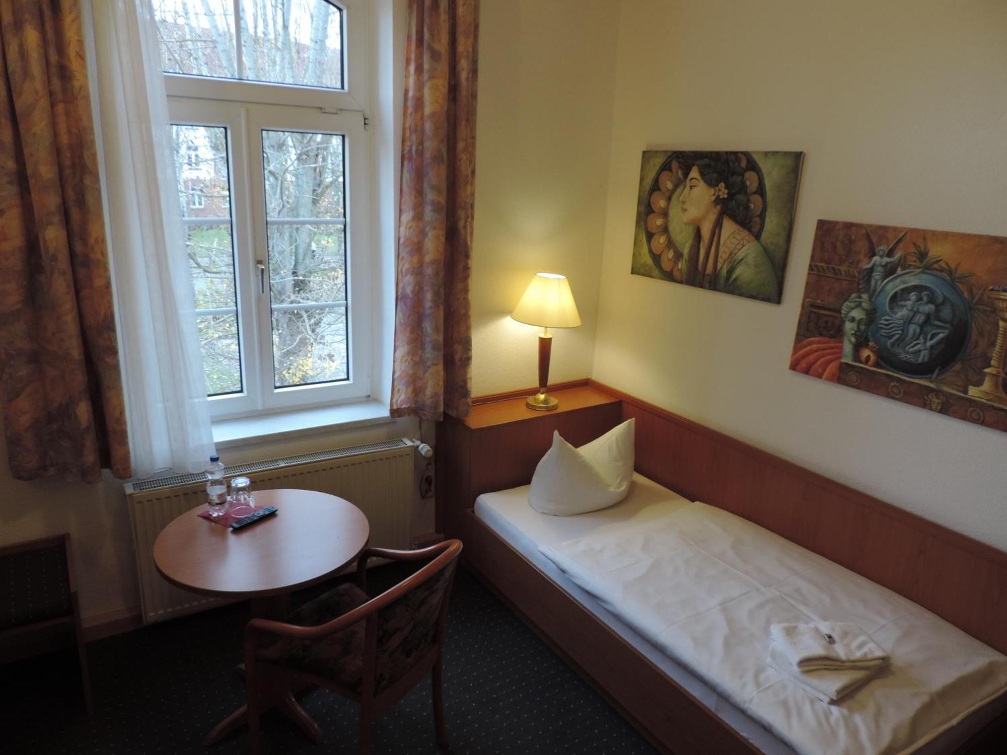 Hotel Carl Von Clausewitz Burg bei Magdeburg Pokoj fotografie